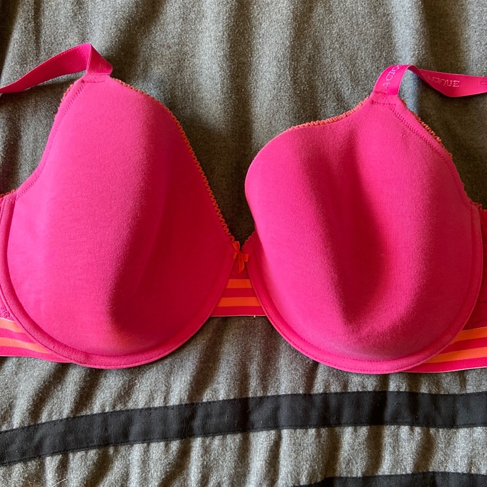 Lane Bryant Cacique bra. Size 44DD.